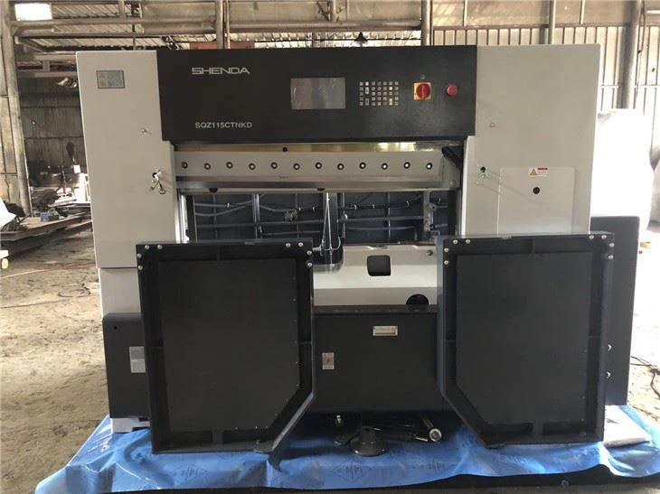 70d28bf5a7efd9ec3e3ff13ccfaafa6